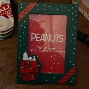 Peanuts Green Picture Frame